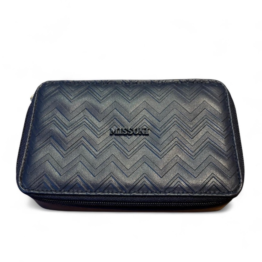 Missoni Delta Structured Cosmetic Case Zip Closure Navy Blue Chevron - Picture 1 of 6